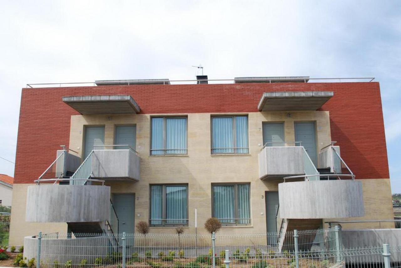 Apartamentos Playa De Portio 리엔크레스 외부 사진