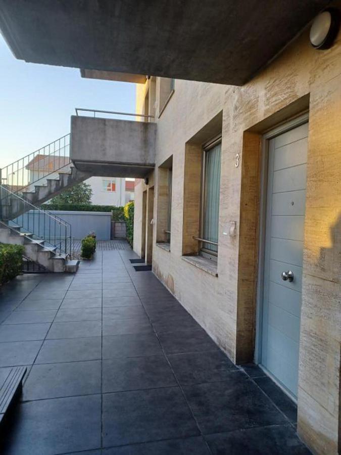 Apartamentos Playa De Portio 리엔크레스 외부 사진