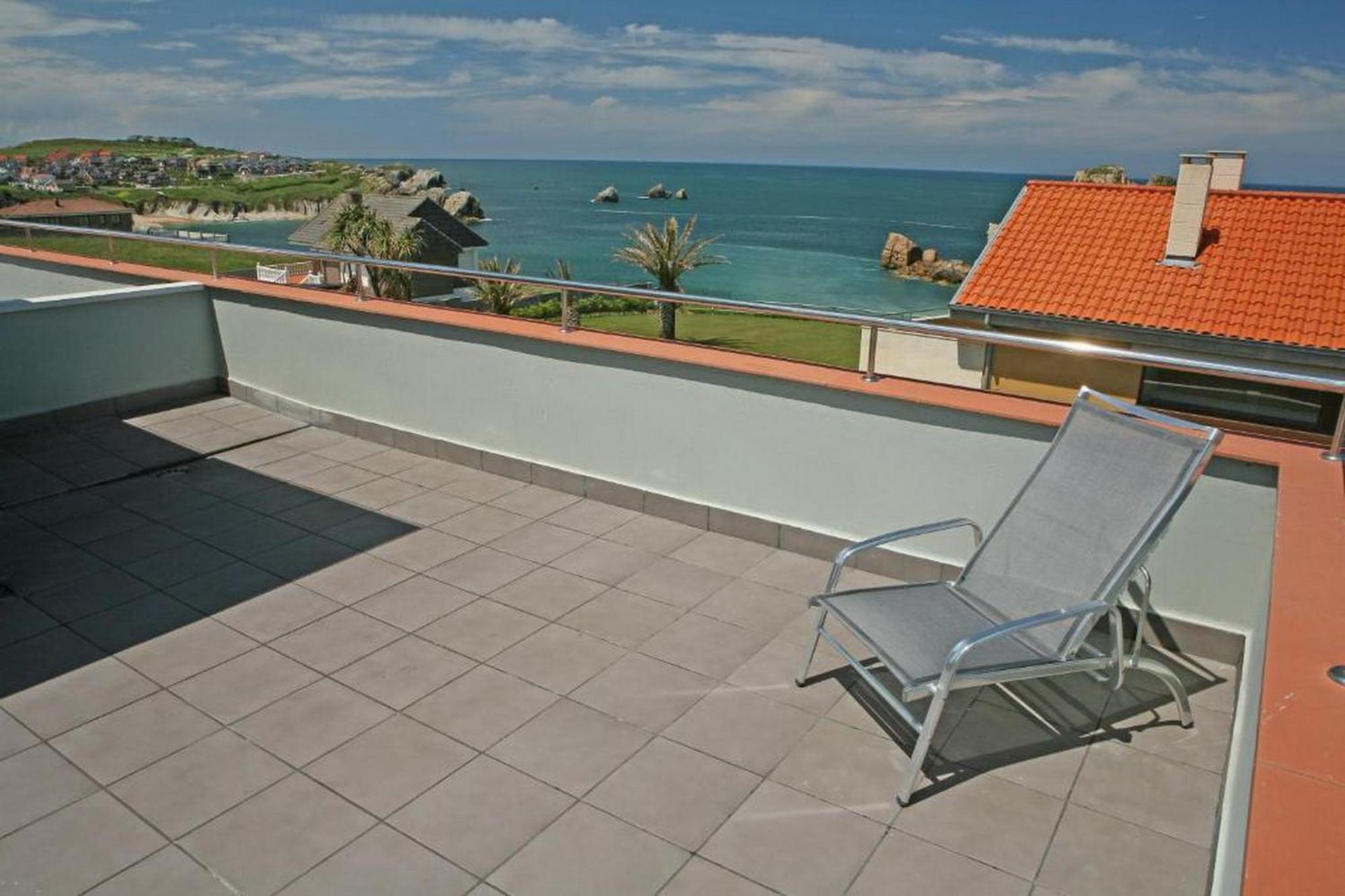 Apartamentos Playa De Portio 리엔크레스 외부 사진